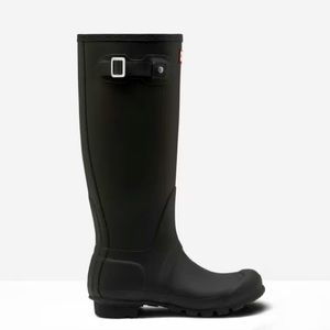 Hunter Women’s Original Tall Rain Boots: Black